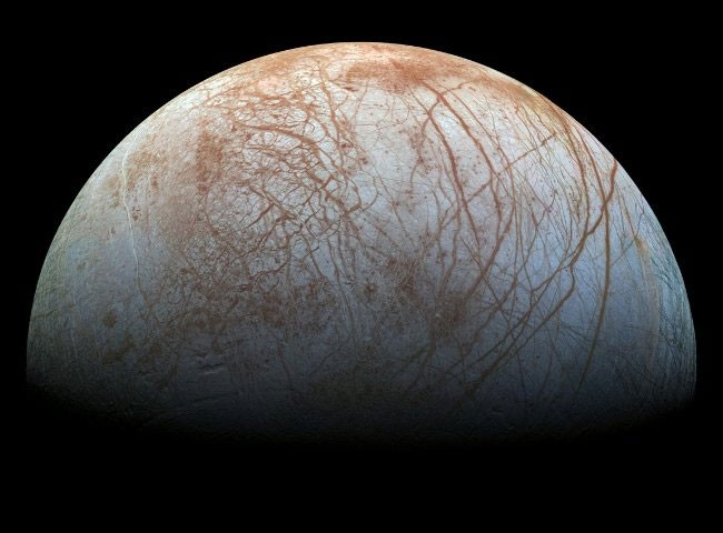 Bề mặt Europa