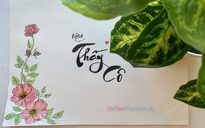 Vẽ trang trí góc giấy A4 với họa tiết hoa lá đơn giản