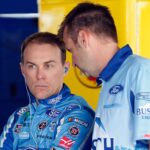Rodney Childers và Kevin Harvick ăn mừng chiến thắng