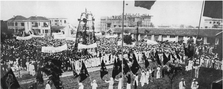 Mít tinh tại Khu Đấu Xảo nhân ngày Quốc tế Lao động (1/5/1938), thể hiện tinh thần đoàn kết và ý chí đấu tranh của quần chúng nhân dân Việt Nam.