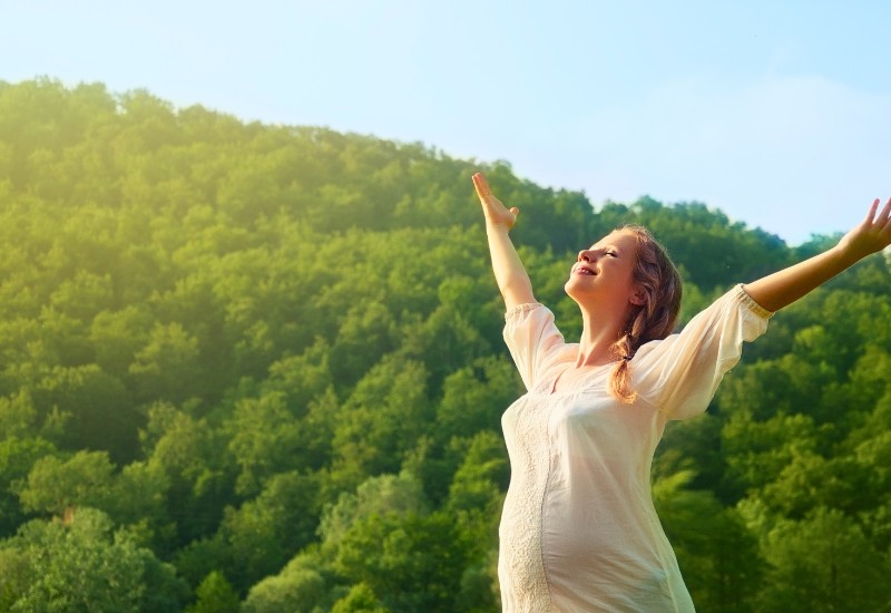 thường xuyên tiếp xúc với ánh sáng tự nhiên giúp cải thiện tâm trạng hiệu quả