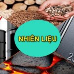 Đổ nhiên liệu cho xe tải