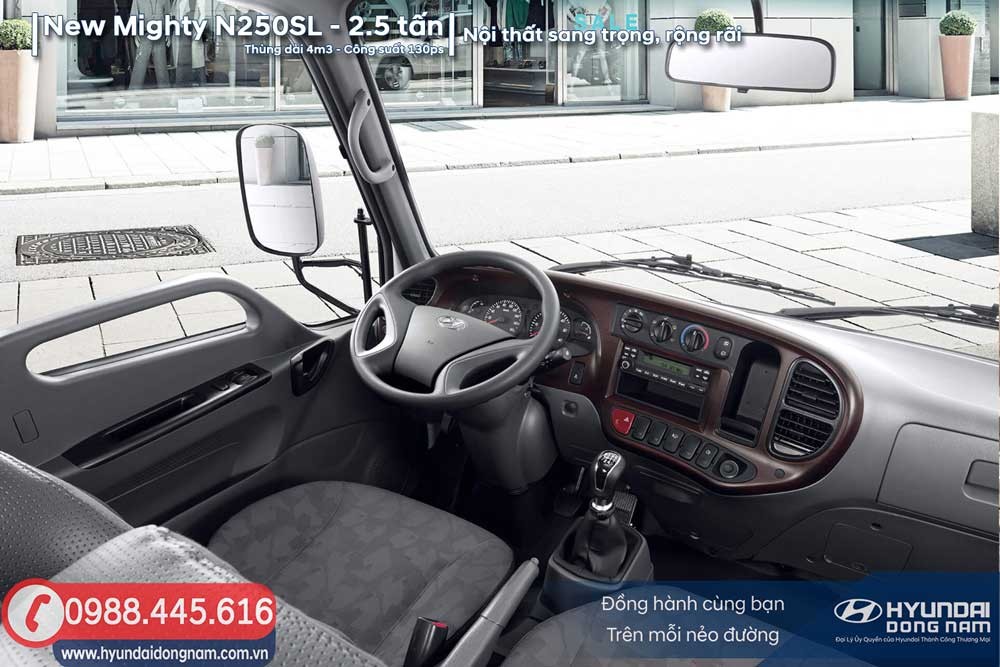 Nội thất xe Hyundai N250SL