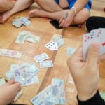 Đánh bạc trái phép là một trong những tệ nạn xã hội phổ biến