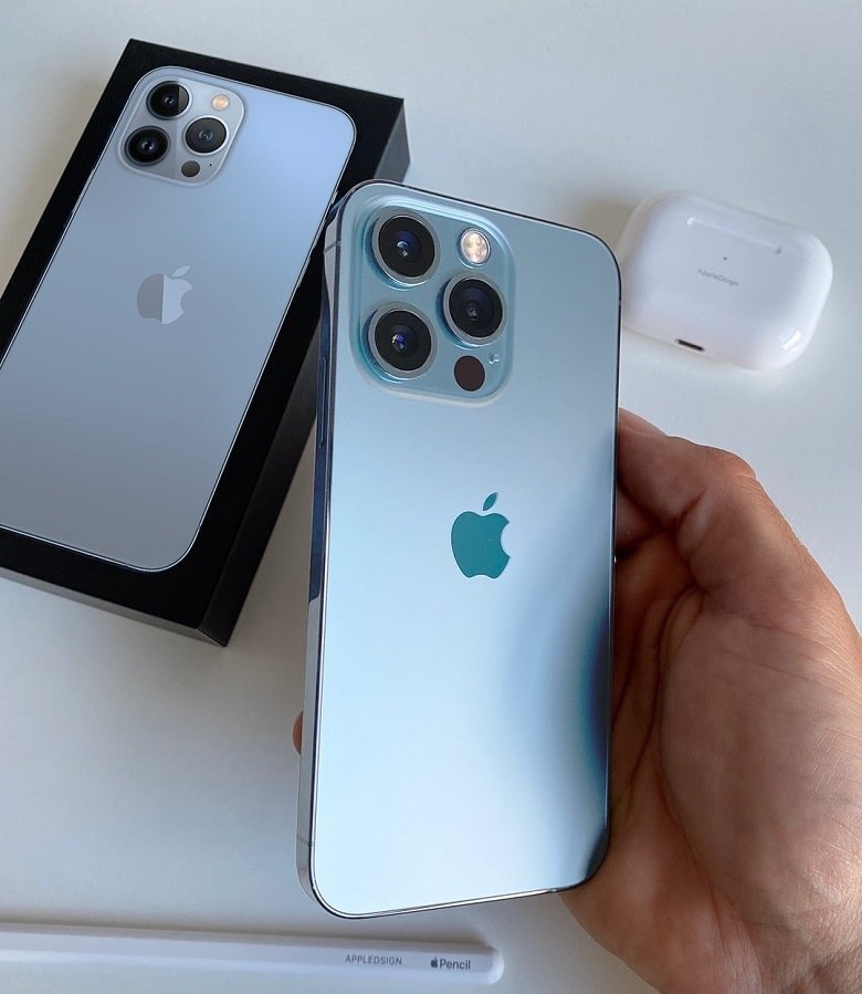 Sử dụng iPhone 13 Pro Max để điều hướng