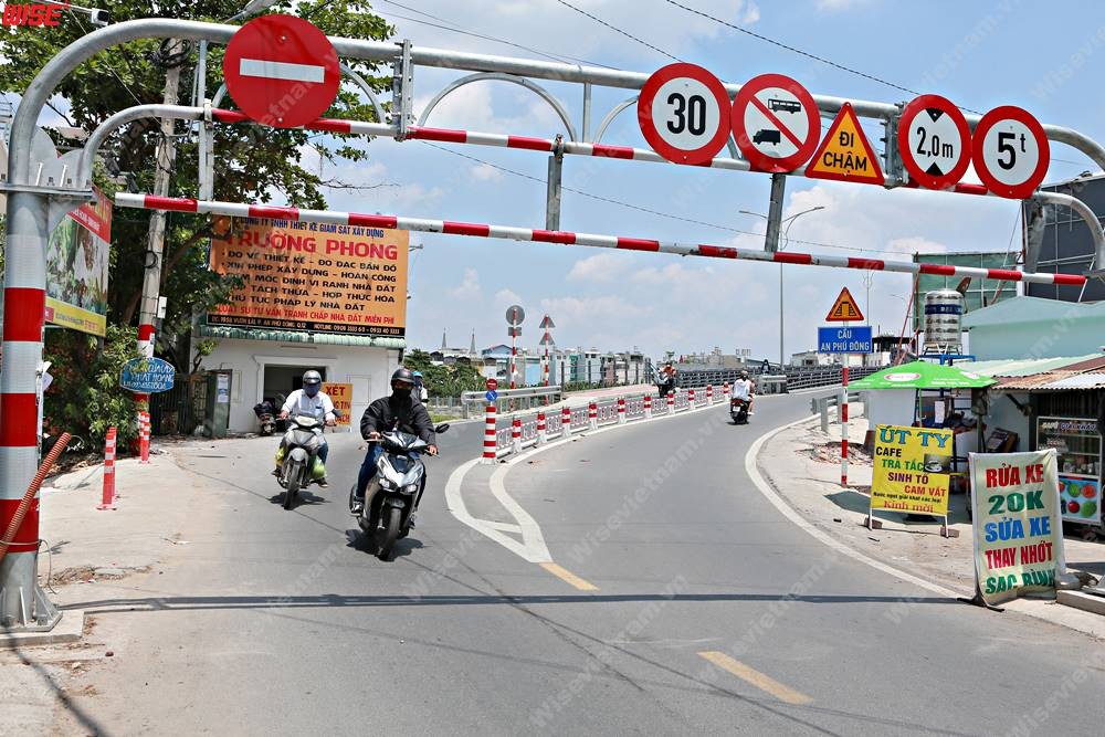 Ảnh minh họa về tính chất tương đối của vận tốc