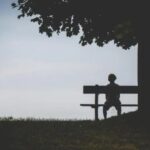Người thân khác máu