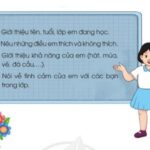 Em học sinh lớp 3 đang tập viết chữ