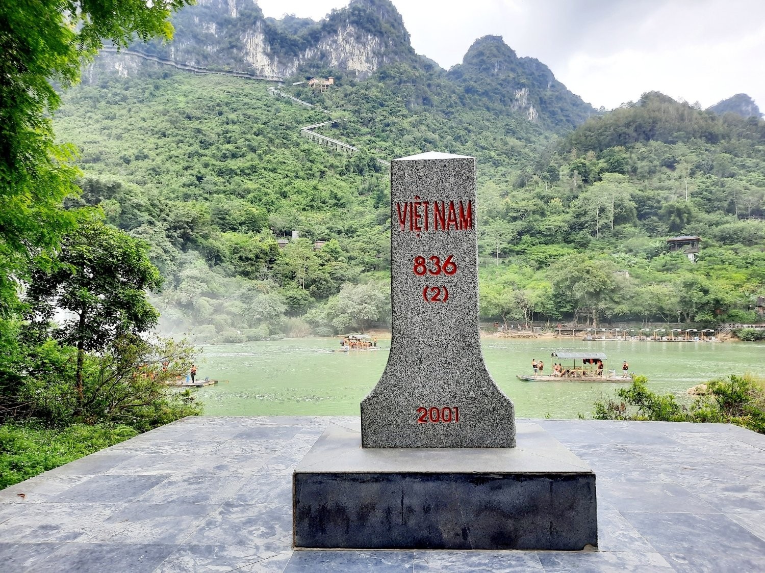 Cột mốc biên giới Việt Nam - Trung Quốc