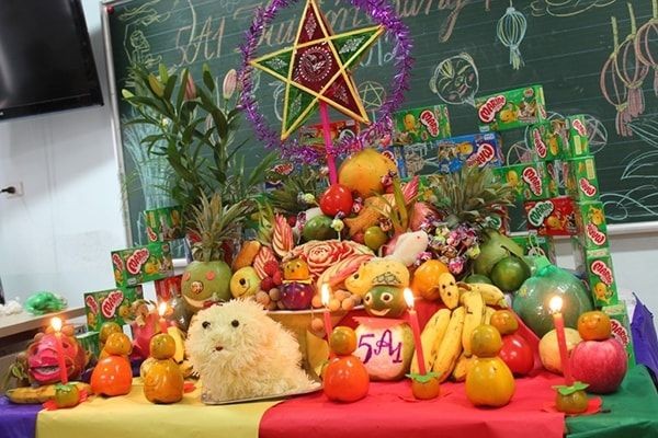 Hương hoa sữa nồng nàn trên phố Hà Nội