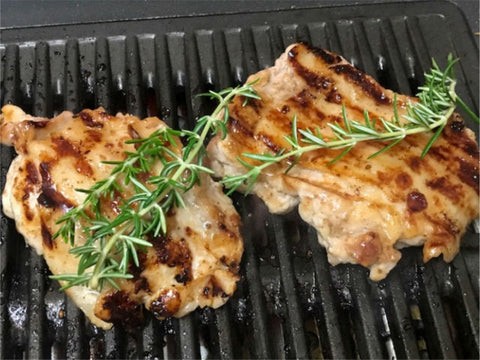 Thịt nướng BBQ sốt mè rang