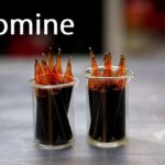 Brom lỏng màu nâu đỏ bốc khói