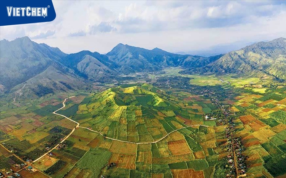 Cao nguyên đất đỏ bazan ở Tây Nguyên