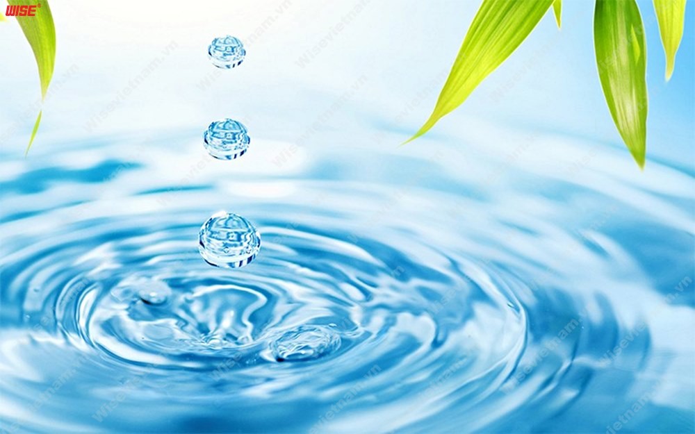 Kim cương là một ví dụ điển hình về chất tinh khiết được tạo ra từ carbon