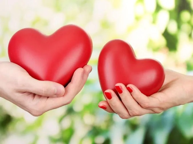 Yêu Nhau Chín Bỏ Làm Mười