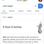 Elsa và Anna trong phim Frozen, với Elsa cao hơn một chút so với Anna