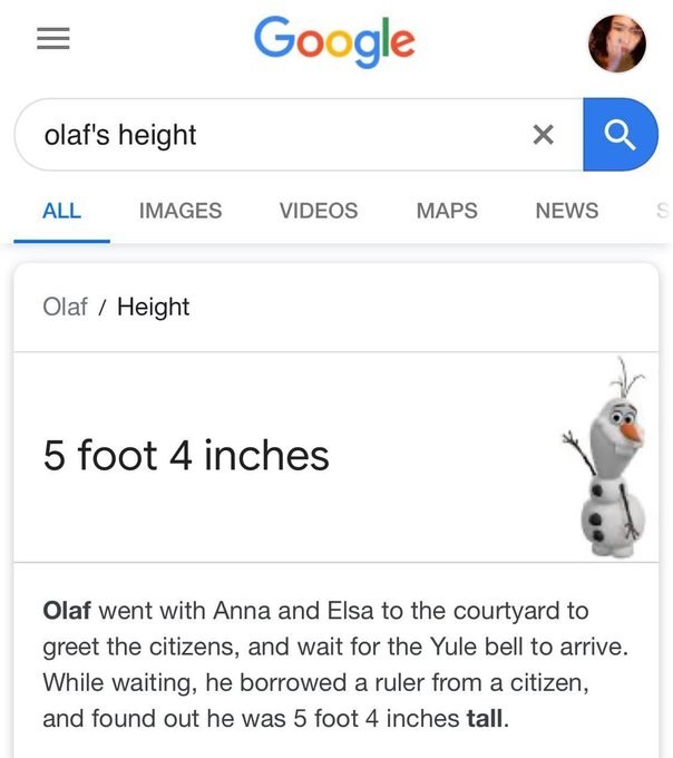 Elsa và Anna trong phim Frozen, với Elsa cao hơn một chút so với Anna