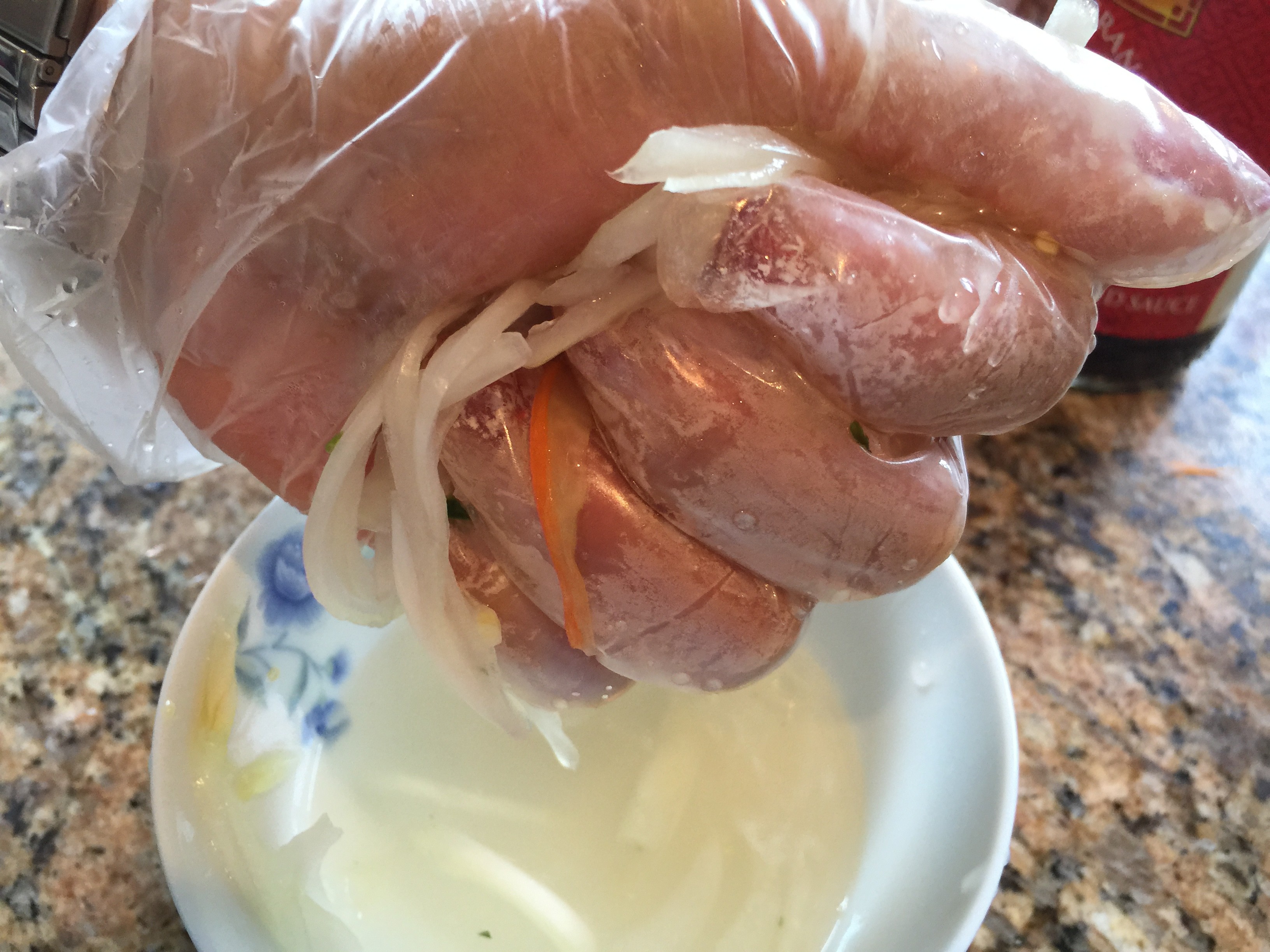 Hành tây sau khi ngâm chua ngọt