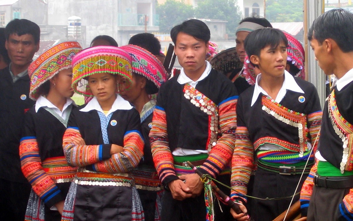 Người H'Mông dự Tết Độc Lập