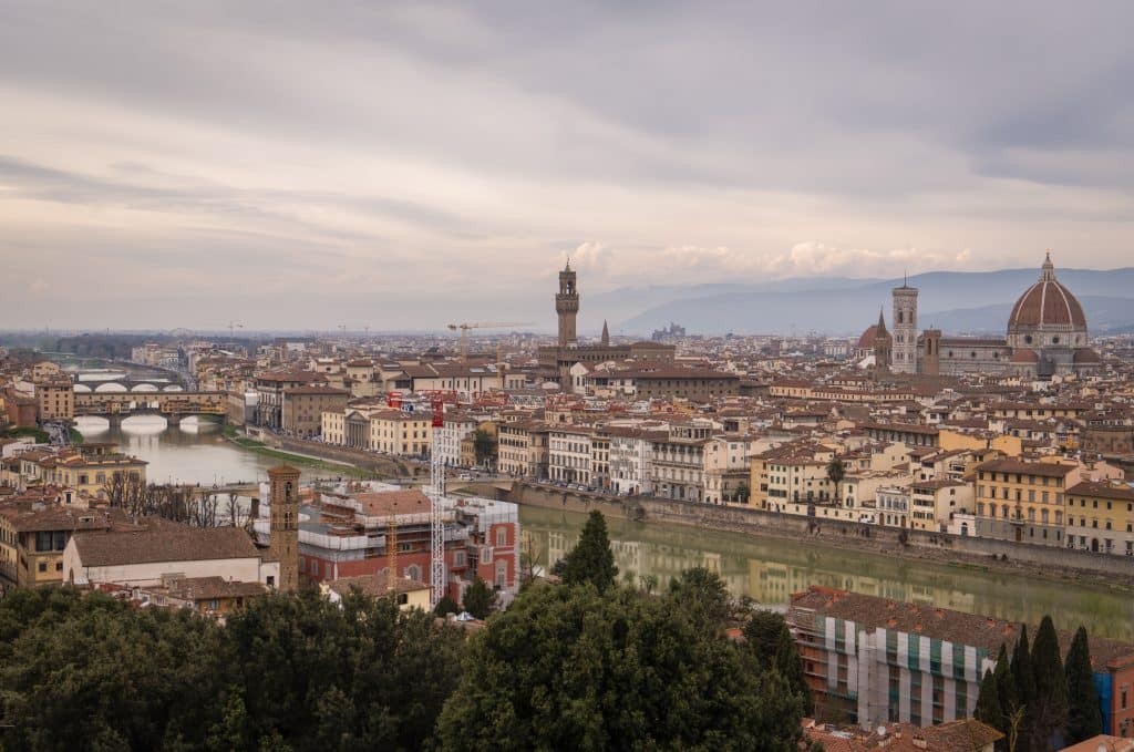 Nhà thờ Florence (Duomo) với kiến trúc Renaissance tuyệt đẹp.
