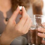 Viên nén paracetamol với công dụng hạ sốt, giảm đau