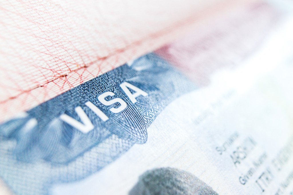 Hãy kiểm tra kỹ yêu cầu visa để đảm bảo bạn có thể nhập cảnh vào quốc gia bạn muốn đến.