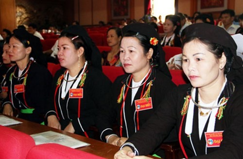 Một số biểu tượng tôn giáo thể hiện sự bình đẳng tôn giáo