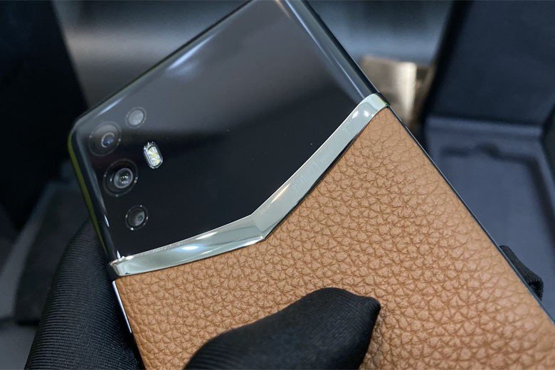 Vertu iVertu giá rẻ