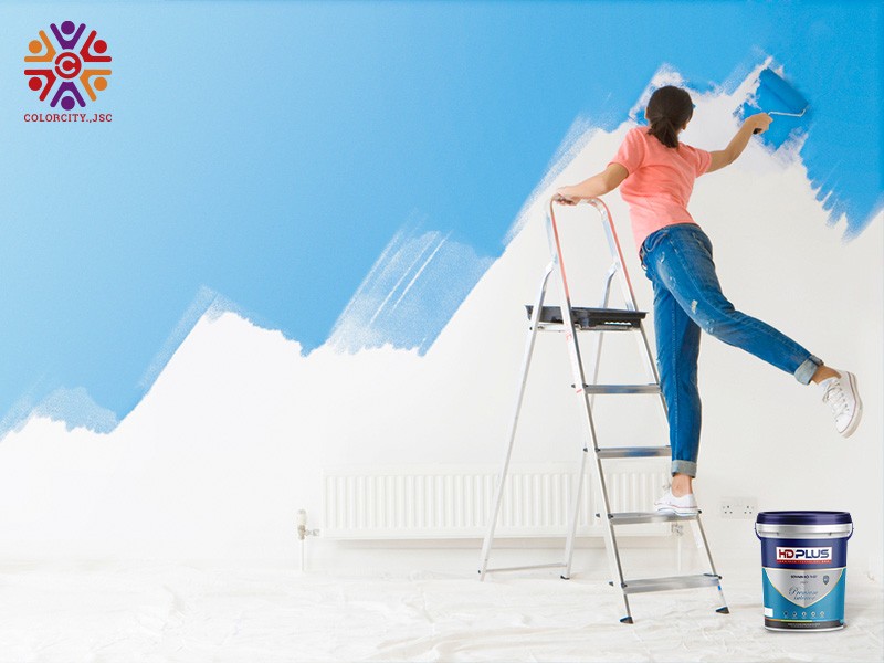 So sánh giá và chất lượng sơn của các thương hiệu phổ biến.