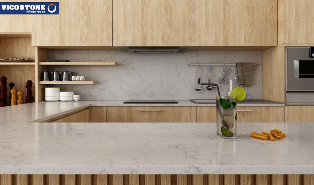 Bàn bếp đá nhân tạo Vicostone Valley White với vân đá cẩm thạch tự nhiên