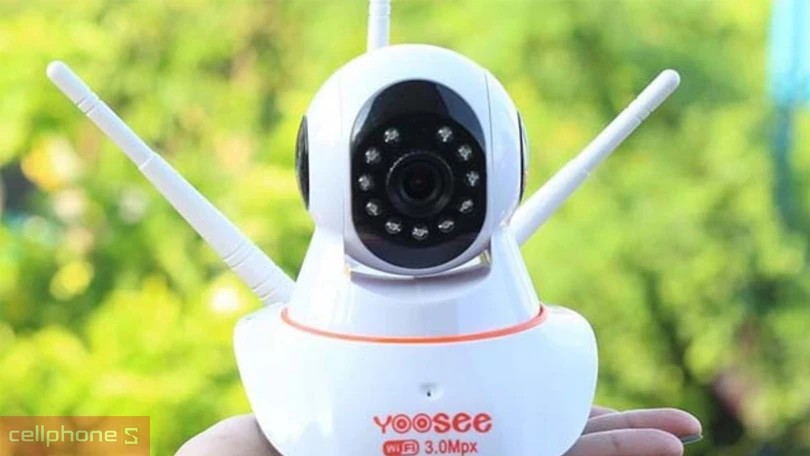 Camera Yoosse xoay nháº¹, dá»… Ä‘iá»u khiá»ƒn