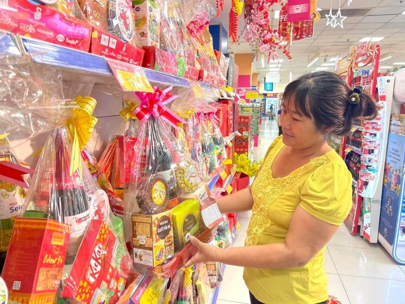 Chọn quà Tết phù hợp với người nhận là yếu tố quan trọng