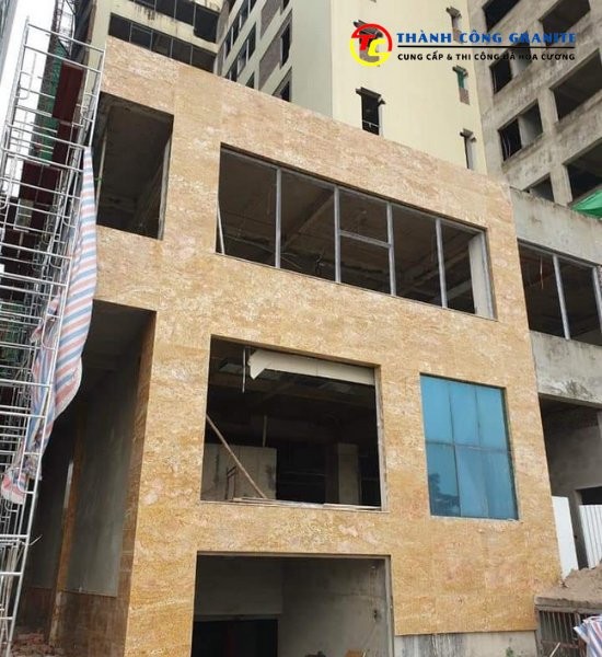 Da Granite Tu Nhien Vang Hoang Gia