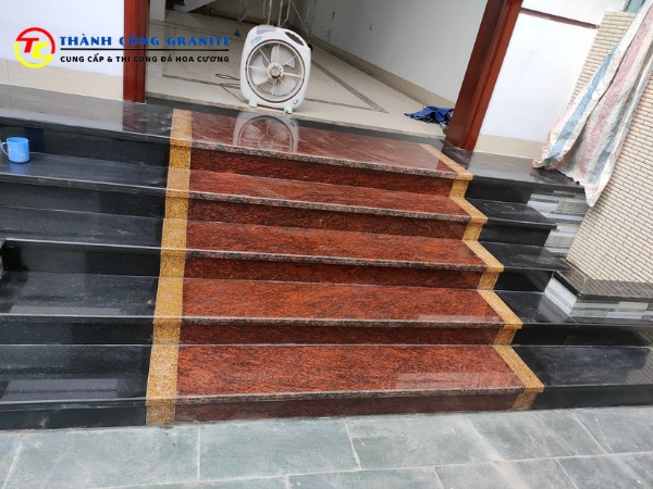 Đá hoa cương tam cấp đẹp