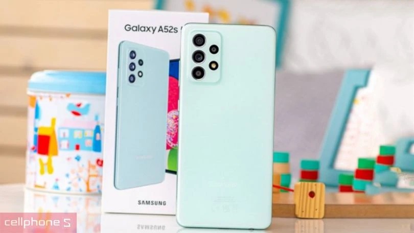 Samsung - Một trong những nhà sản xuất điện thoại hàng đầu thế giới