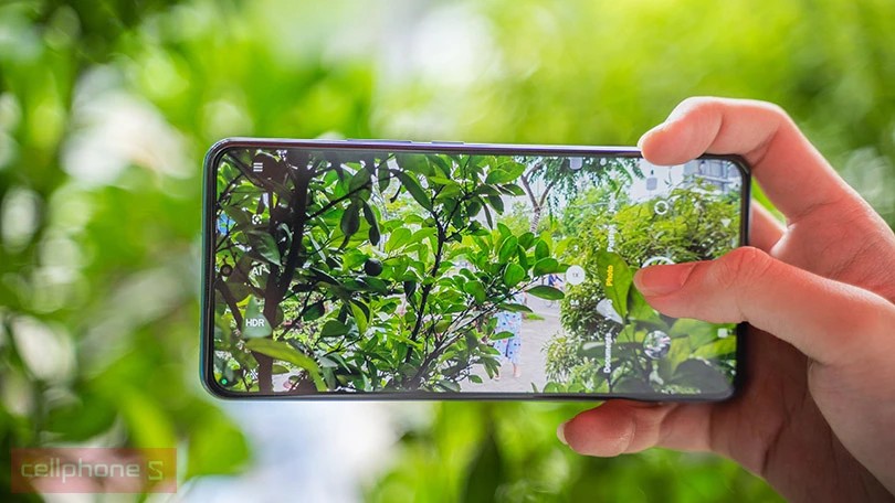 Cấu hình ổn định smartphone Xiaomi, trải nghiệm đa nhiệm mượt mà và không gian lưu trữ rộng lớn