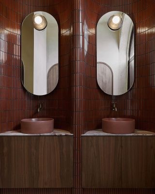 Gạch mosaic kim loại trang trí mặt tiền nhà mang phong cách hiện đại và cá tính