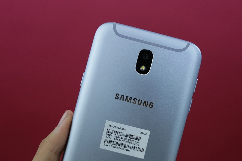 Camera sau 13MP khẩu độ lớn trên Samsung Galaxy J7 Pro