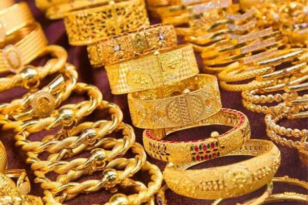 Mua vàng ở đâu uy tín