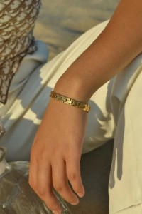 Mẫu lắc tay vàng 18k nữ