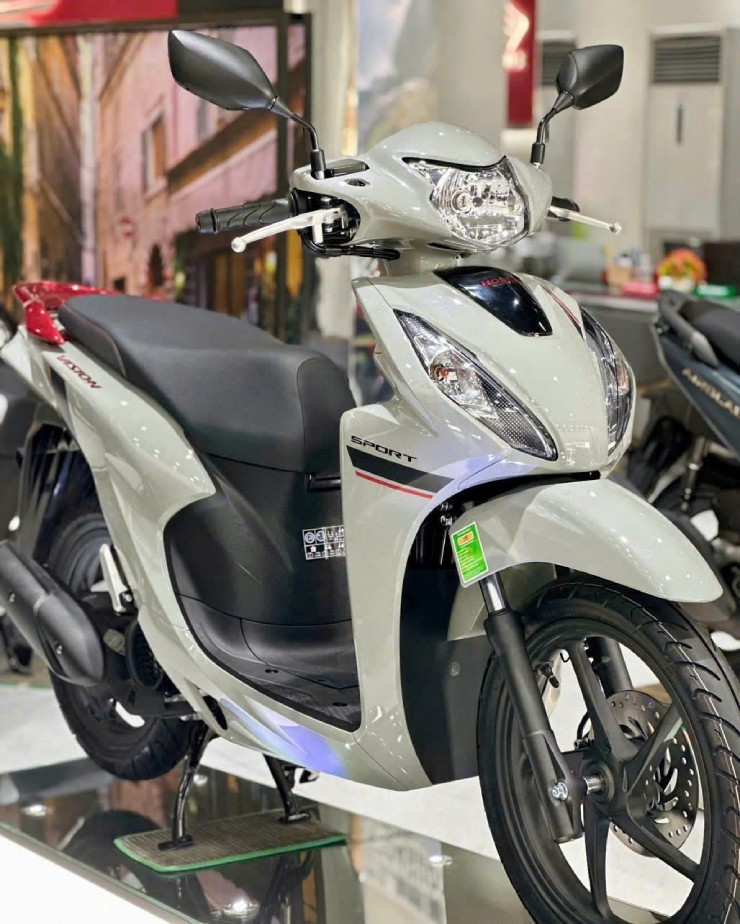 GiÃ¡ xe ga Honda Vision má»›i nháº¥t thÃ¡ng 5/2025, báº¥t ngá» chá»¯ng láº¡i - 1
