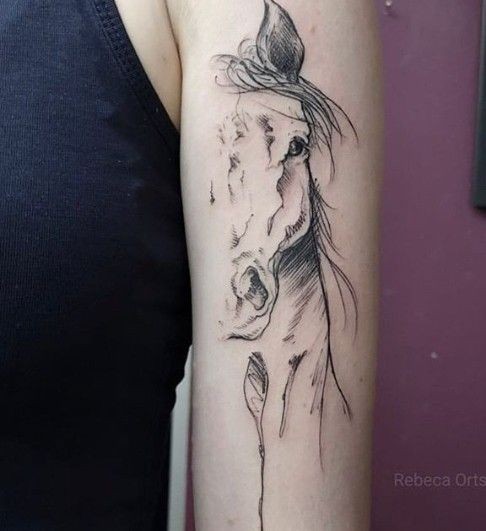 Hình xăm ngựa cách điệu nghệ thuật