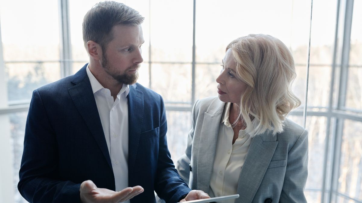 Hãy Sử Dụng &quot;Hmm&quot; Một Cách Cẩn Thận