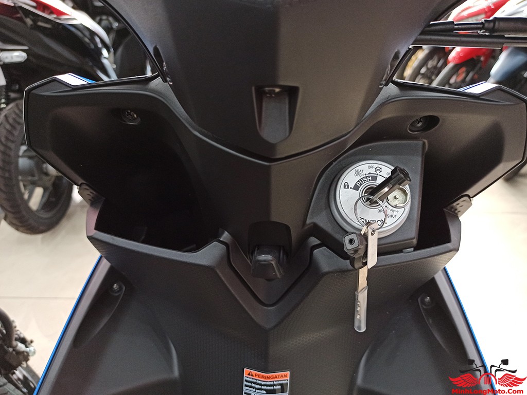 Hộc chứa đồ Mio M3