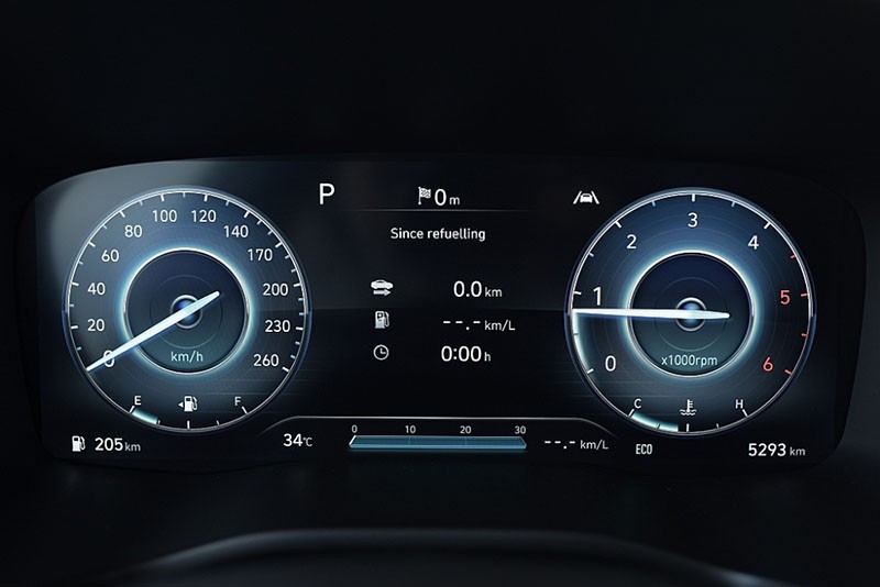 Khoang hành lý Hyundai Santafe 2024 với dung tích linh hoạt