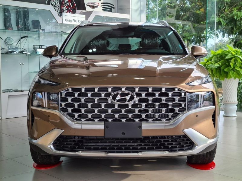 Hyundai Santafe Màu Vàng Cát với vẻ đẹp ấm áp và sang trọng