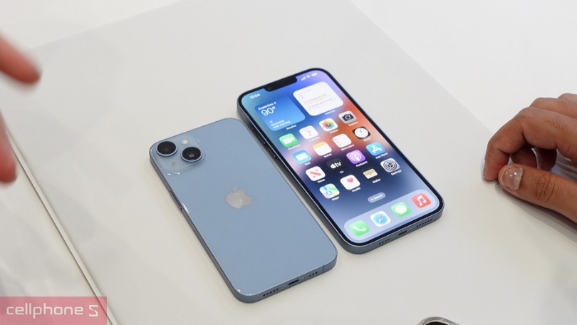 Thiết kế Dynamic Island trên iPhone 14 Pro