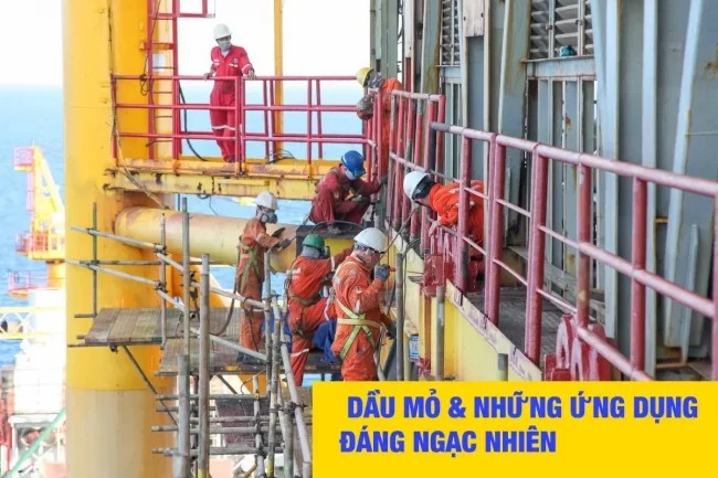 Khai thác dầu khí trên biển