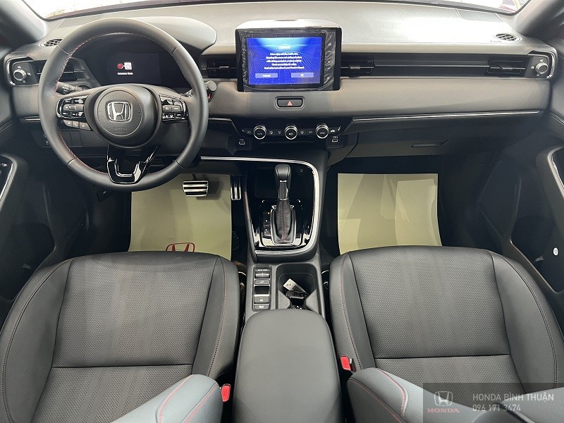 Khoang lái xe Honda HRV RS
