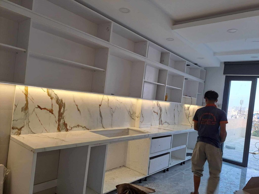 Kinh nghiệm lựa chọn đá ốp mặt bếp phù hợp